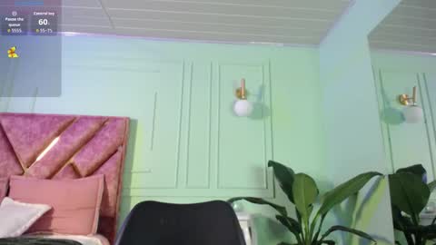 Vannessa  online show from November 3, 11:47 am