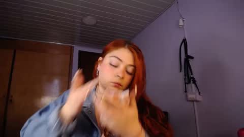 Vannessa  online show from February 1, 12:05 pm