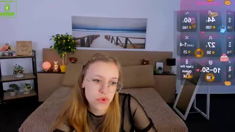 Snapshot of layriantavee chatting on February 18, 6:59 am layriantavee online show from February 18, 6:59 am