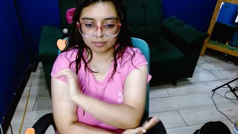 lcherryblossoml online show from September 28, 11:10 pm