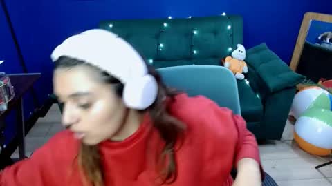 lcherryblossoml online show from October 17, 2:15 am