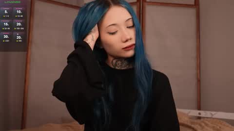 felixe online show from November 6, 10:54 am