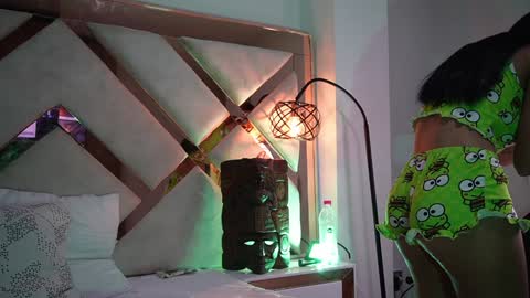 Leah  online show from January 29, 8:56 pm