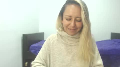 leah_susman online show from September 26, 2:31 am