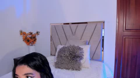Leah Carter online show from January 24, 6:46 pm