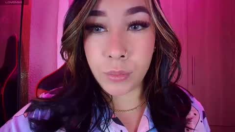 leah online show from January 19, 8:43 am