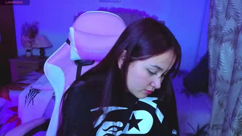 leakitten_ online show from September 17, 10:52 pm