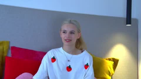 Lea online show from June 30, 6:40 pm