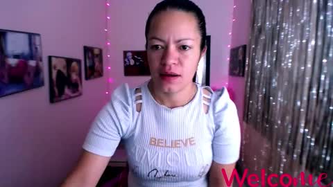 Leandra online show from January 9, 12:52 pm
