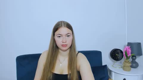 Lea online show from October 23, 3:40 pm