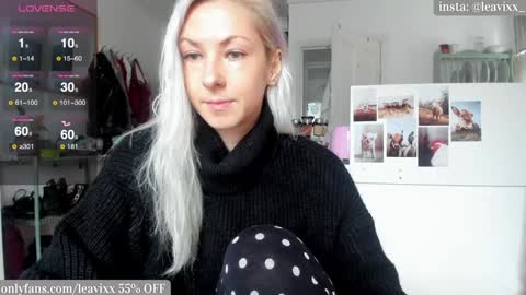 LeaVixx online show from December 12, 11:07 am