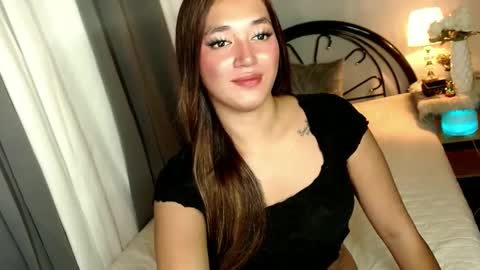 Snapshot of lebo_might chatting on February 20, 6:57 pm Coleen online show from February 20, 6:57 pm