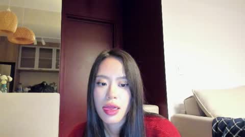 lee_chang online show from July 1, 12:10 am