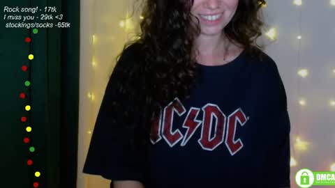 hey Im Leia and I love rock  online show from July 12, 8:20 pm