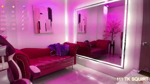 Leia.  online show from September 27, 12:01 pm