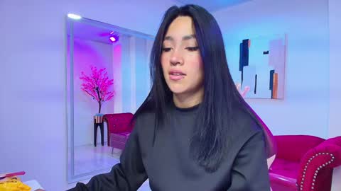 Leia.  online show from January 28, 11:17 am