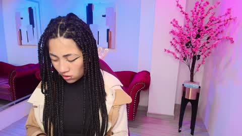 Leia.  online show from January 17, 11:17 am
