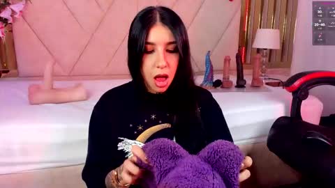 Leia online show from February 12, 5:53 am