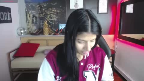 leidy online show from March 4, 12:12 pm