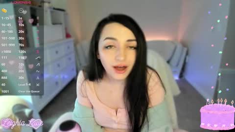 Leighla online show from November 10, 10:38 pm