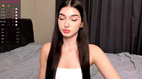 Leila online show from January 7, 12:19 pm