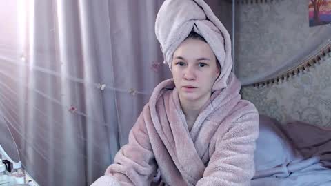 leila_bambi online show from March 29, 6:29 pm