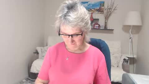 Leila Kinky online show from November 27, 5:21 am