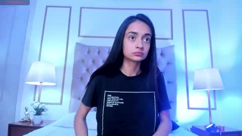 leilani_x online show from September 16, 12:57 pm
