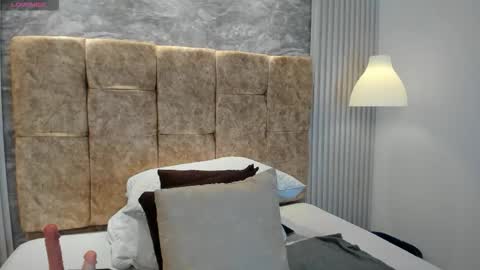 Snapshot of leilapons chatting on October 24, 9:00 pm leilapons online show from October 24, 9:00 pm