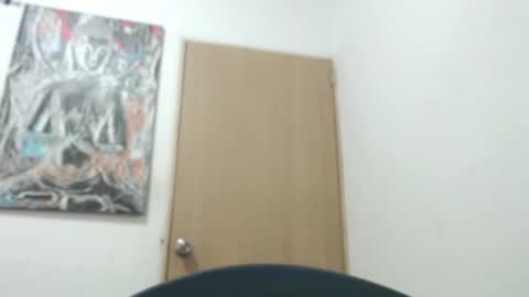 leily online show from October 24, 11:01 pm