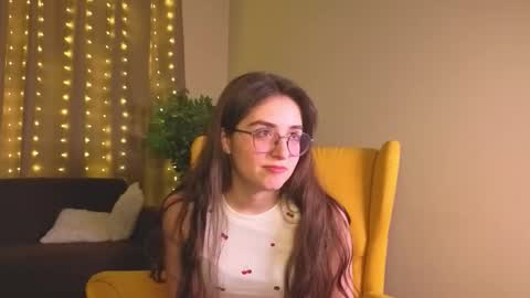 Luna online show from October 23, 7:09 pm