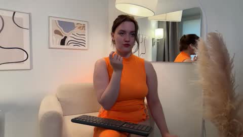 Snapshot of lela_ryan chatting on October 8, 2:10 pm Lela online show from October 8, 2:10 pm