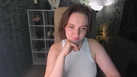 Snapshot of lela_ryan chatting on September 13, 12:46 pm Lela online show from September 13, 12:46 pm