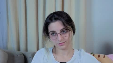 Alexandria online show from October 21, 9:30 pm