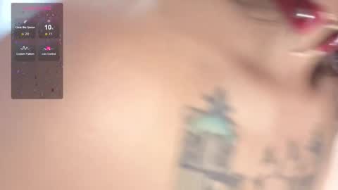 Snapshot of lena_slaave chatting on September 22, 9:13 pm Lena online show from September 22, 9:13 pm