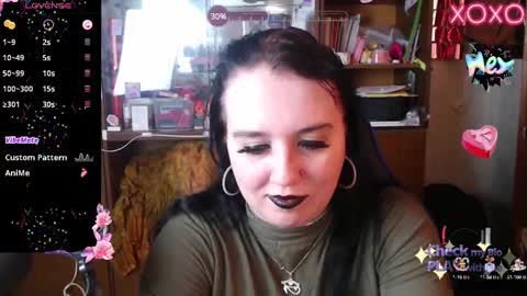 Snapshot of leona_harrison chatting on February 25, 6:14 am Leona Harrison online show from February 25, 6:14 am