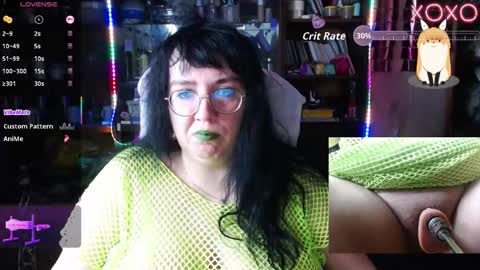 Snapshot of leona_harrison chatting on October 9, 3:43 am Leona Harrison online show from October 9, 3:43 am