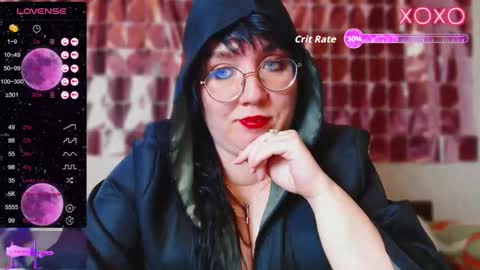 Snapshot of leona_harrison chatting on October 31, 9:52 pm Leona Harrison online show from October 31, 9:52 pm