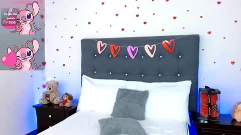 Snapshot of leonacutecam chatting on February 24, 7:09 pm LUCY online show from February 24, 7:09 pm