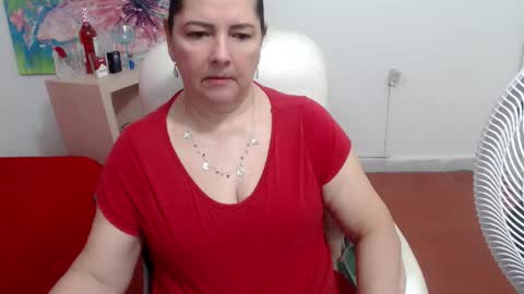 Snapshot of leonela_69 chatting on September 10, 2:11 am leonela online show from September 10, 2:11 am