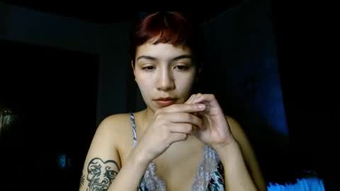 Snapshot of leonelablues chatting on October 19, 4:58 am leonela online show from October 19, 4:58 am