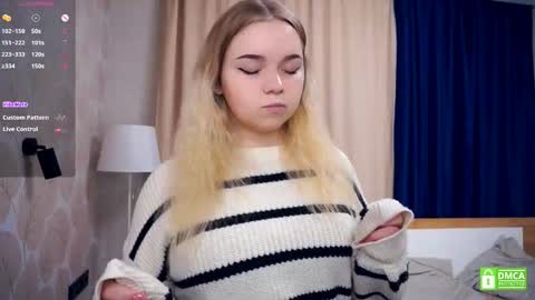 Hello everyone Im Lora Its my first day Were going to have fun together online show from January 7, 6:06 am