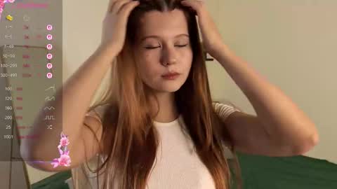 Snapshot of leslie__williams chatting on September 18, 6:28 pm Tracy online show from September 18, 6:28 pm