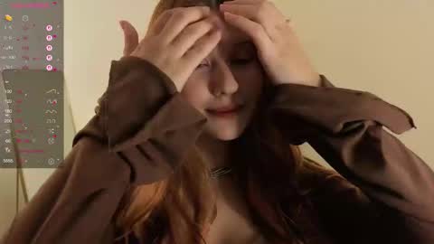 Snapshot of leslie__williams chatting on October 1, 6:13 pm Tracy online show from October 1, 6:13 pm