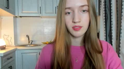  LESLIE   online show from November 24, 7:49 pm