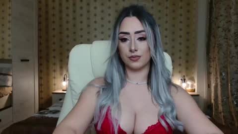 Snapshot of leslie_secret chatting on February 18, 8:37 pm leslie_secret online show from February 18, 8:37 pm