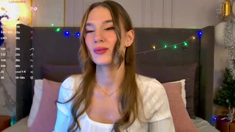 Leslie online show from December 23, 5:39 am