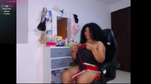 Snapshot of leslycarsson chatting on September 28, 2:18 am lesly online show from September 28, 2:18 am