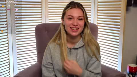 Erin Open for long and cool pvts 3 online show from December 5, 9:06 am