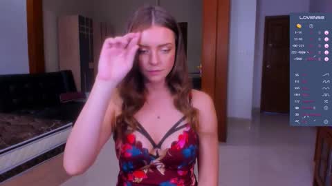 Snapshot of lesya_krutalevich chatting on December 19, 5:29 am lesya krutalevich online show from December 19, 5:29 am